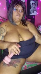 BlackQueen1992 webcam model stream image