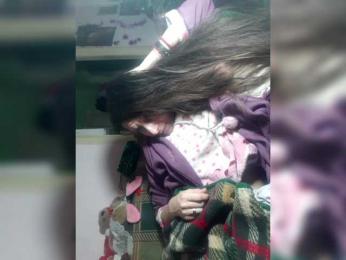 EksaCake webcam bongacams model stream image