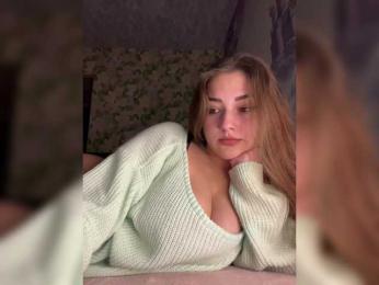 little-devil webcam bongacams model stream image