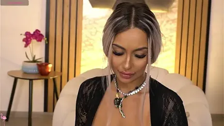 GoldenAmber webcam model stream image