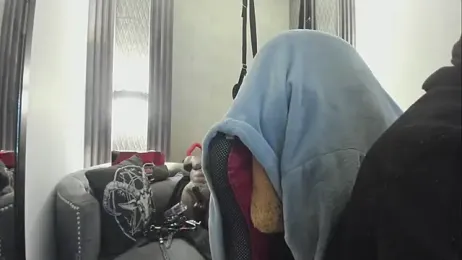 selene_red_ webcam model stream image