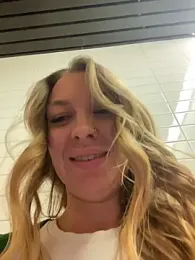 Sweet___Emily webcam stripchat model stream image