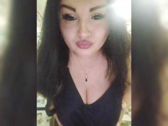 SilverCrystal webcam model stream image