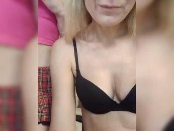 businka11223a webcam model stream image