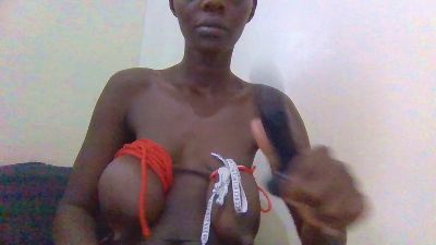 petite_lov webcam model stream image