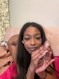 mismialove webcam stripchat model stream image