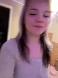 Cutiepiespanks webcam stripchat model stream image