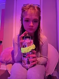 Cutiepiespanks webcam model stream image