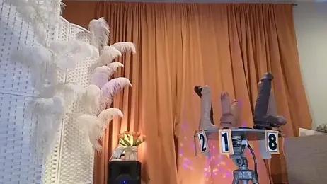 Vickiebee webcam stripchat model stream image