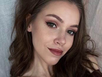 MeleeEva webcam livejasmin model stream image