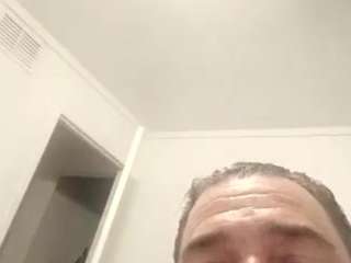 ilikehugeboobs361 webcam model stream image