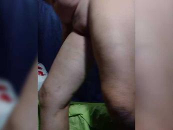 FameLara webcam model stream image