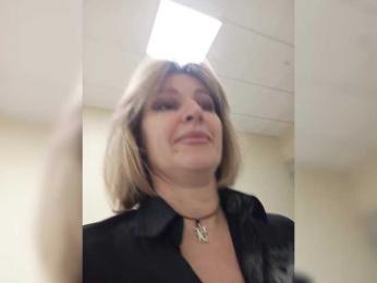 LagoonJoy webcam bongacams model stream image