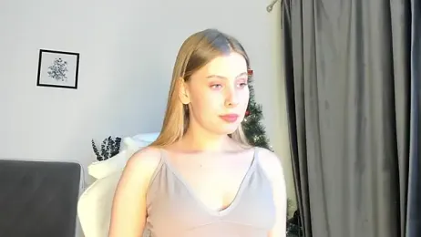 elliediaz webcam stripchat model stream image