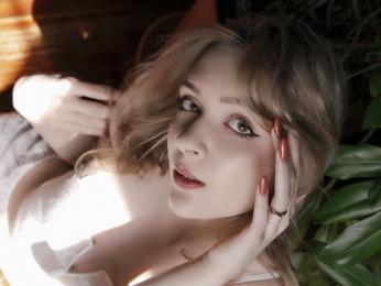 LilyMoony webcam livejasmin model stream image