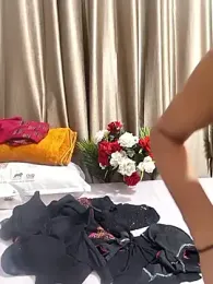 Shalu_G webcam model stream image