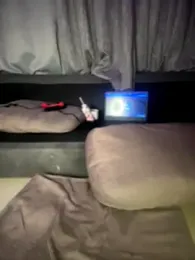 MerlyG webcam model stream image