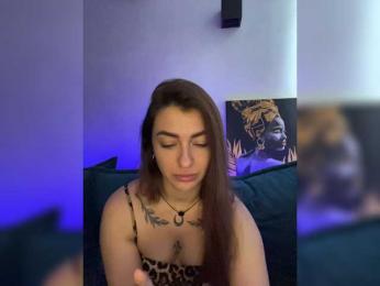 WILDGIRL webcam model stream image