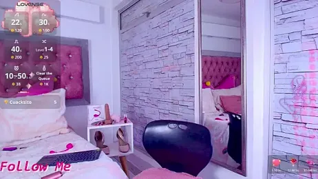 Bonn_Glow webcam model stream image