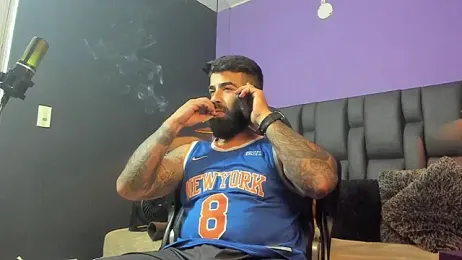 Lyon_vach webcam stripchat model stream image