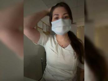 CupcakeBee webcam model stream image