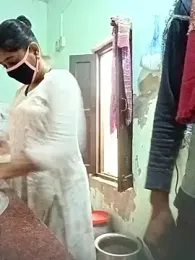 Cute-Charvii webcam model stream image