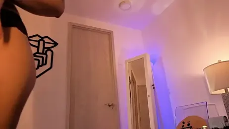 mandi4pole_ webcam model stream image