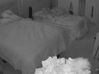 voyeurcam-house-charleys-room webcam camsoda model stream image