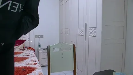 Chocolates-001 webcam model stream image