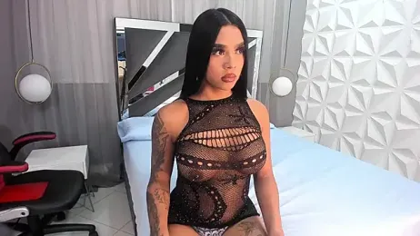 tinaqueen_noa webcam stripchat model stream image