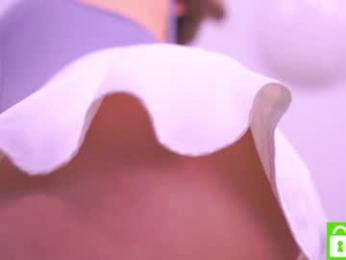 telladreamer_ webcam model stream image