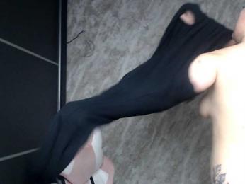 Regimasmile webcam bongacams model stream image