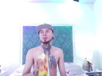 asha_zuri_and_adam webcam chaturbate model stream image