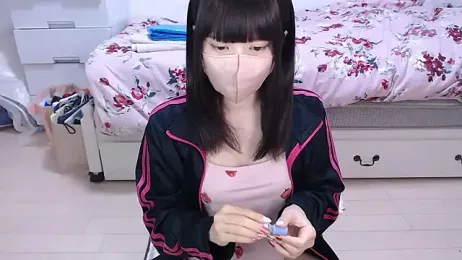 AMI___oO webcam stripchat model stream image