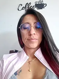 VALERY-03_ webcam model stream image