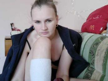 LisaLovHoney webcam model stream image