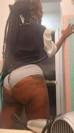 Sugarbotty31 webcam model stream image