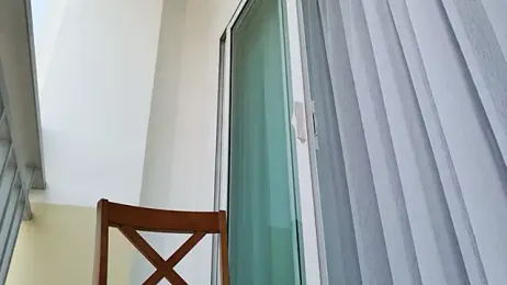 Mary-JP webcam model stream image