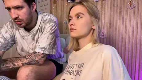 Adelovenick webcam stripchat model stream image