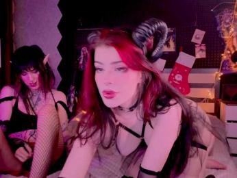 HornyHub webcam model stream image