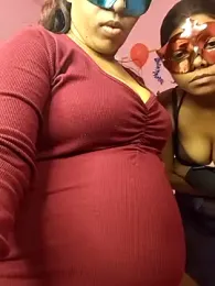 Wlid_HotCouple webcam model stream image