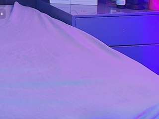 valentino-moon webcam model stream image