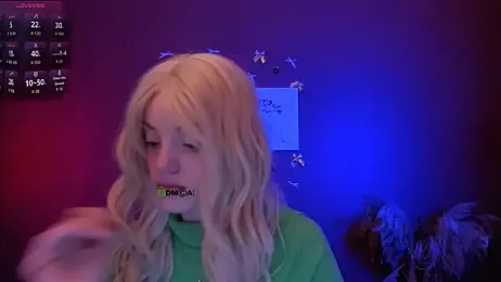 mia_starrr_ webcam model stream image