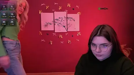 mia_starrr_ webcam model stream image