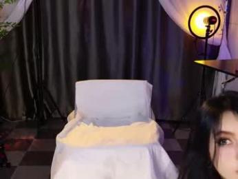 reaowna___ webcam model stream image