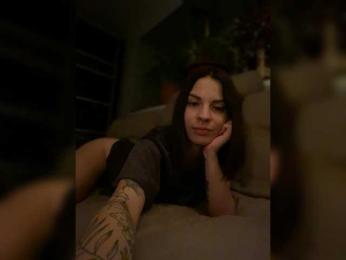 _DROCHI_ webcam model stream image