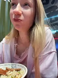 Lia__Love webcam model stream image