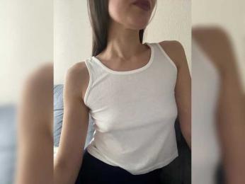 ANNA_YA webcam model stream image