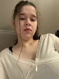 HornyGirlH webcam model stream image