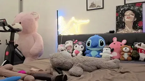 dolly_ll webcam stripchat model stream image